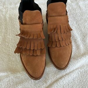 Freda Salvador Brown Suede Fringe Ankle Chelsea Boots size 10